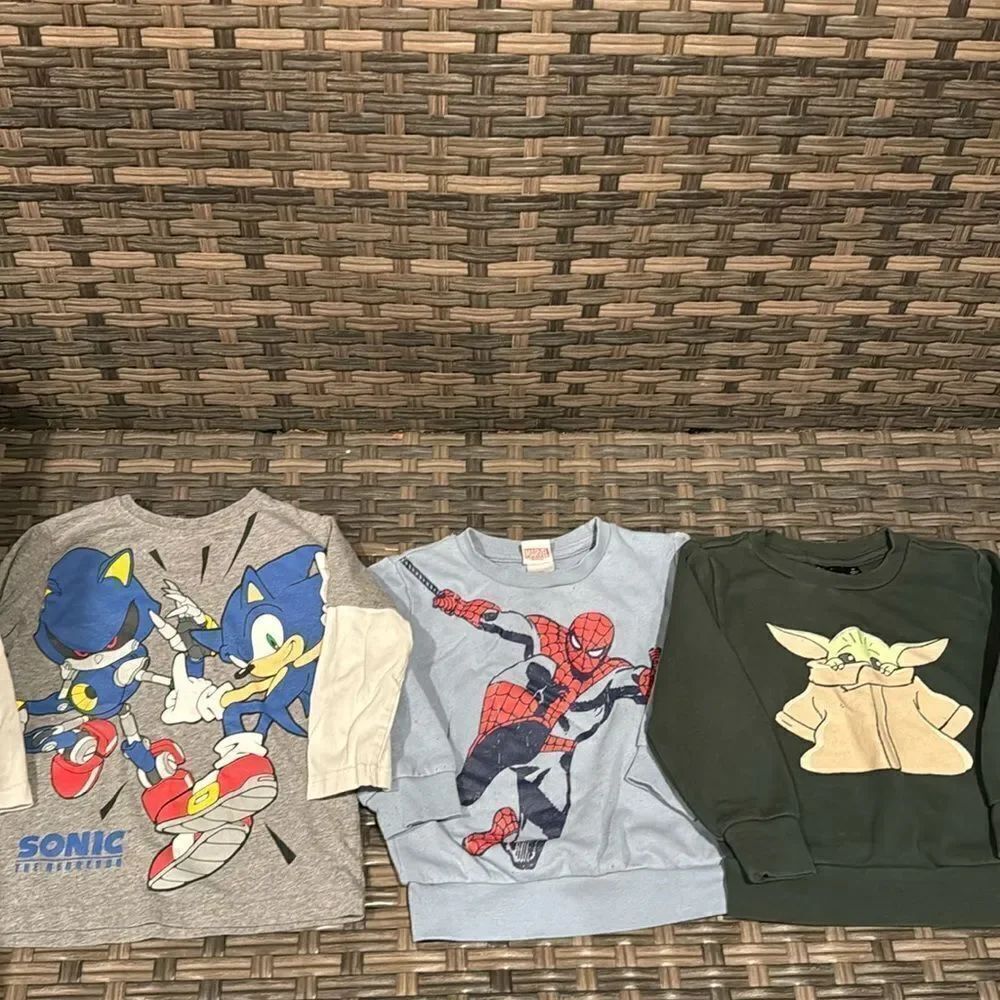 🎉1 hr sale🎉Boy long sleeve bundle 3